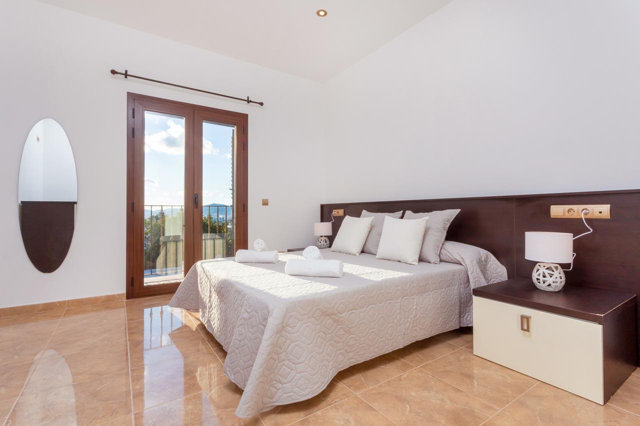 Villa Alexandra Talamanca  Esterno foto